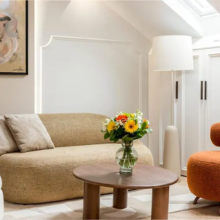 Apartment Merveil - Luxury - Champs Elysees - St Cyr I